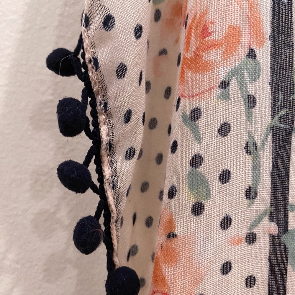 Floral scarf 🧣 🌹